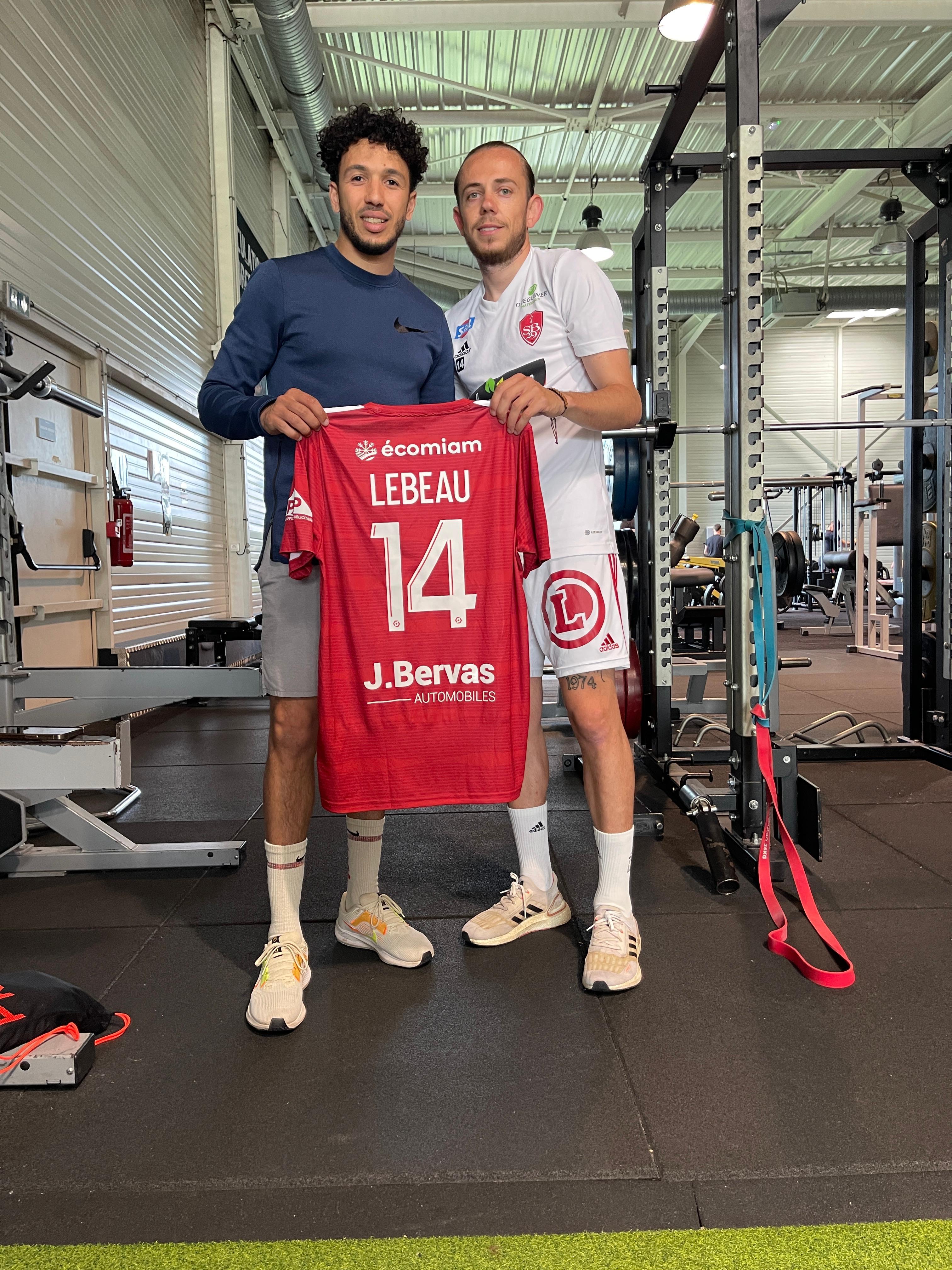 Adrien Lebeau — Footballeur professionnel